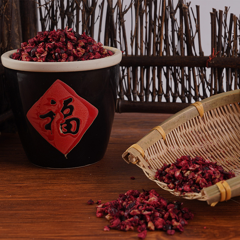 I -freeze ang pinatuyong itim na currant