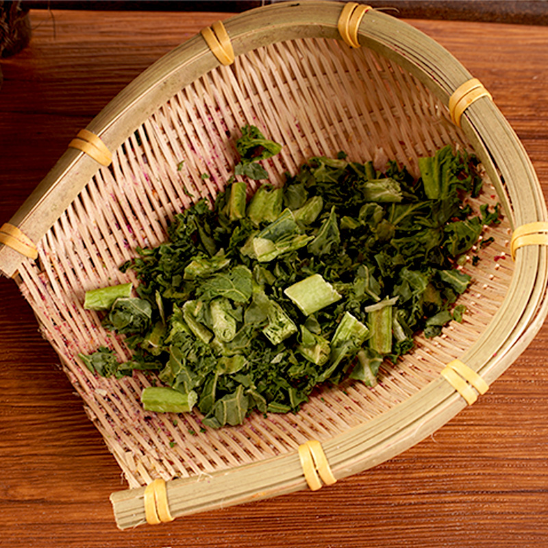 I -freeze ang pinatuyong kale I -freeze ang pinatuyong kale